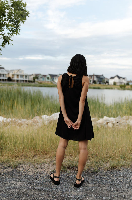 The Posh Shift Dress - Black