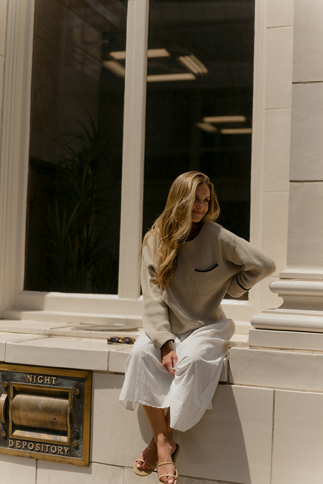 The Shore Sweater - Taupe